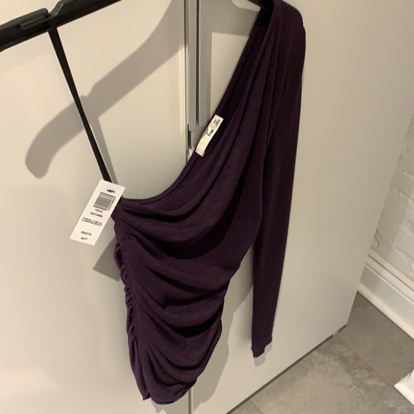 NWT Aritzia Wilfred Free Saturn One Shoulder Top - Picture 4 of 4